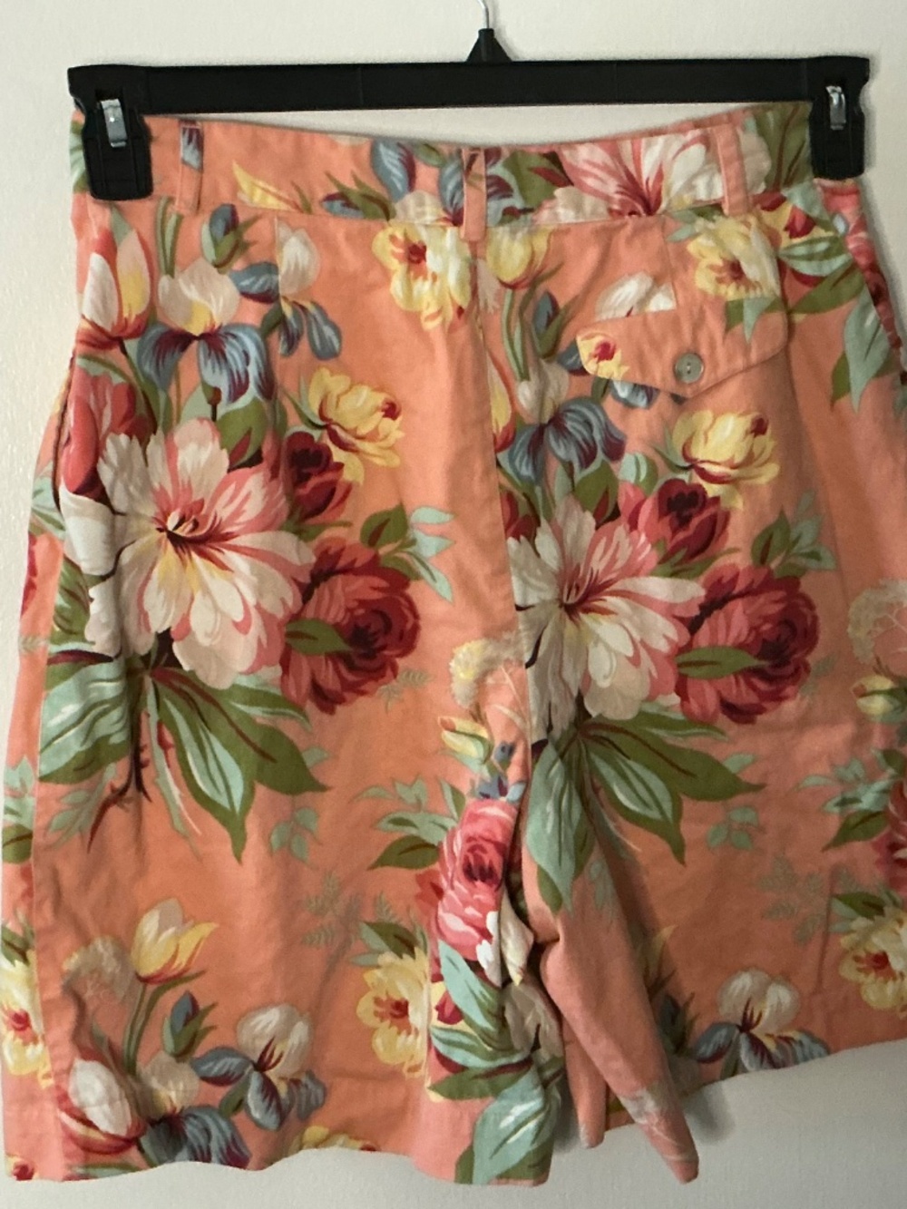 Cambridge Flowered Shorts - Picture 2 of 2